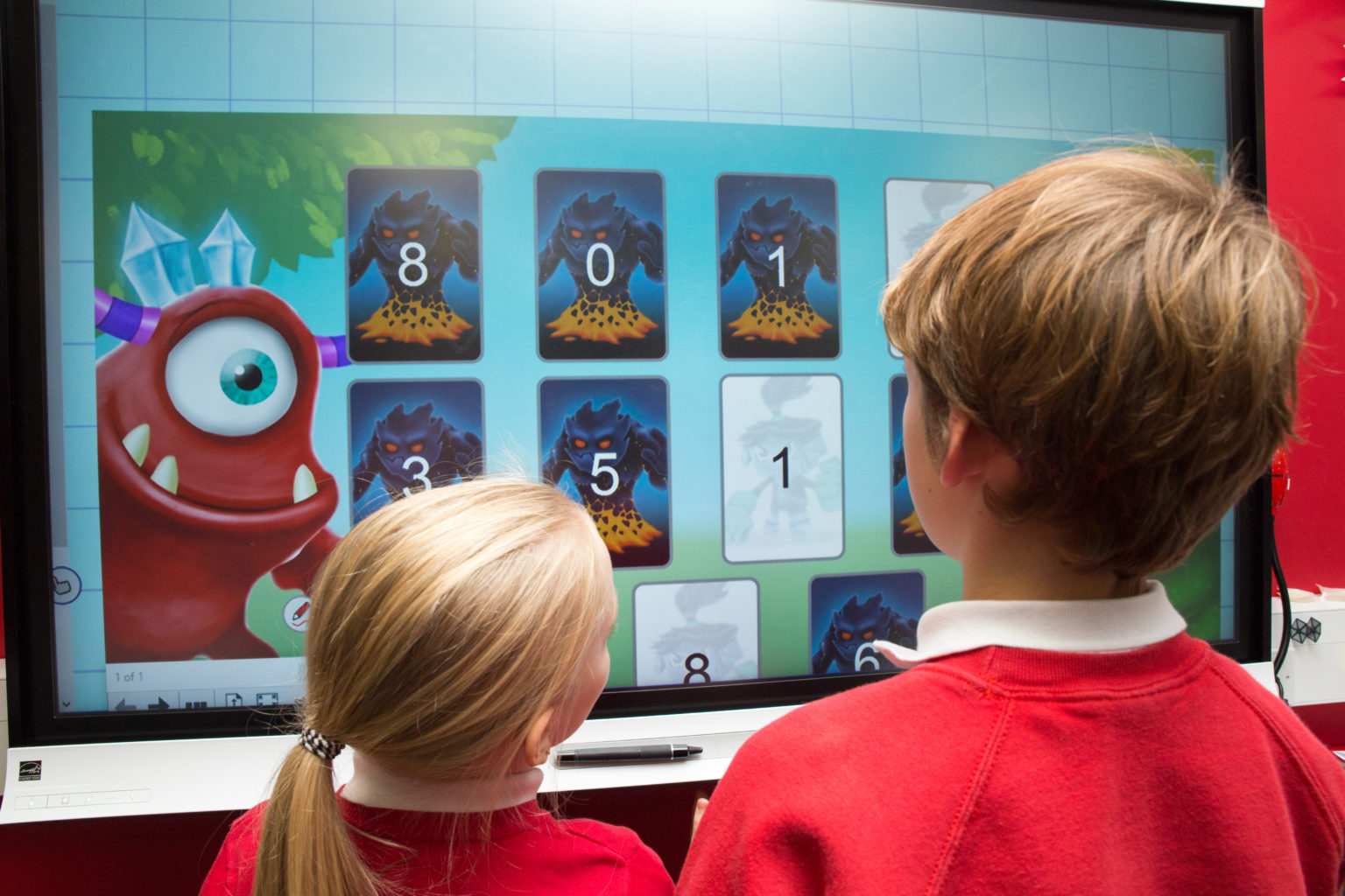 Grange Park Primary School – New Build Shines with Interactive Screens